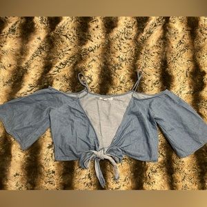 Medium crop top